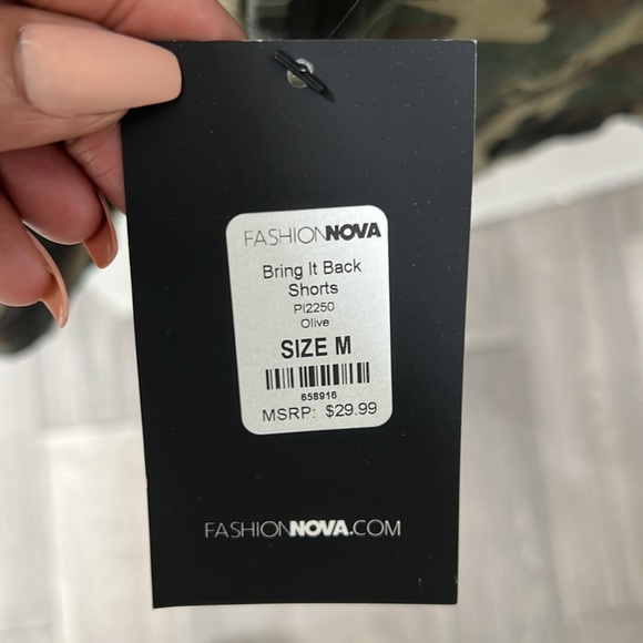 Fashion-nova Shorts - Picture 8 of 8